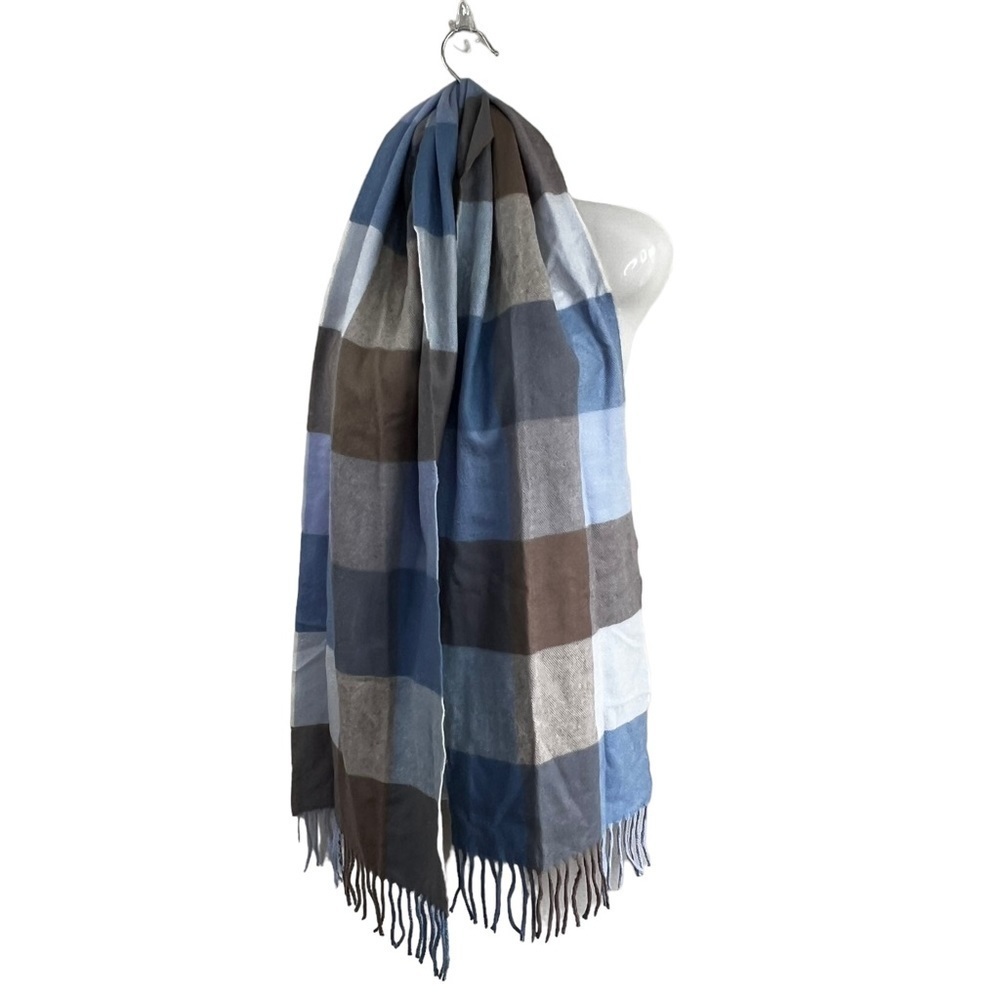 Cashmere Scarf Blue Plaid Made in Scotland Tassel Soft